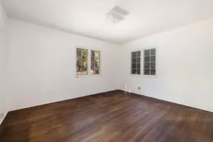 425 E Padre St, Santa Barbara, CA 93103 - Photo 12