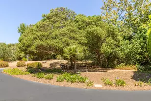 4701 Calle Reina, Santa Barbara, CA 93110 - Photo 22