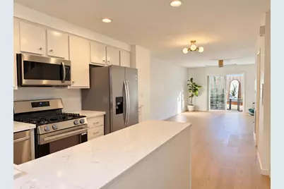 519 Coronel Place #Apt 2, Santa Barbara, CA 93101 - Photo 4