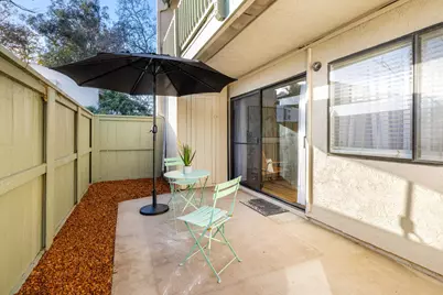 37 Dearborn Place #81, Goleta, CA 93117 - Photo 12