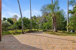 163 Lassen Dr, Santa Barbara, CA 93111 - Photo 18