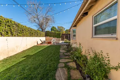 4593 Hollister Avenue, Santa Barbara, CA 93110 - Photo 20