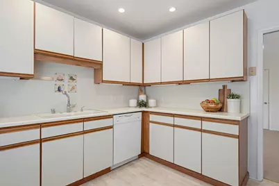 2030 State Street #Apt 6, Santa Barbara, CA 93105 - Photo 14