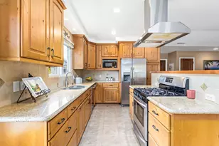 7075 Del Norte Dr, Goleta, CA 93117 - Photo 10