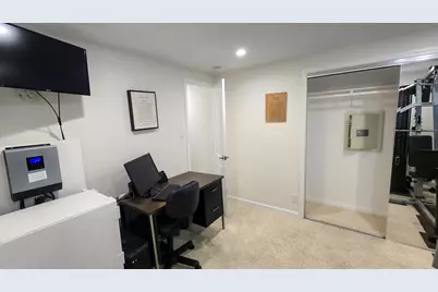 349 Ash Avenue #Spc 17, Carpinteria, CA 93013 - Photo 28