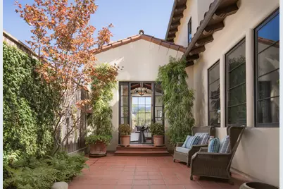 905 Laguna Street, Santa Barbara, CA 93101 - Photo 2