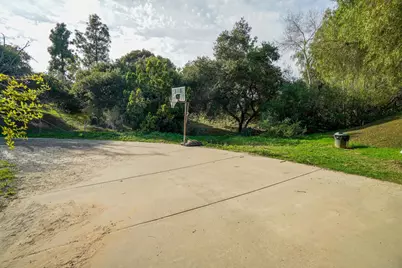 4648 Granada Place, Santa Barbara, CA 93110 - Photo 24