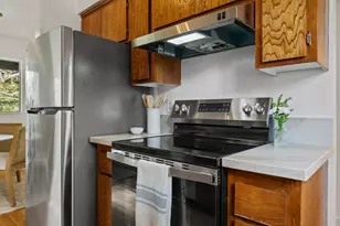 1070 Miramonte Dr, Santa Barbara, CA 93109 - Photo 14