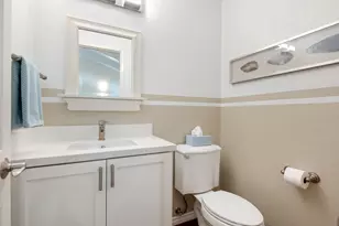 946 Miramonte Dr, Santa Barbara, CA 93109 - Photo 10