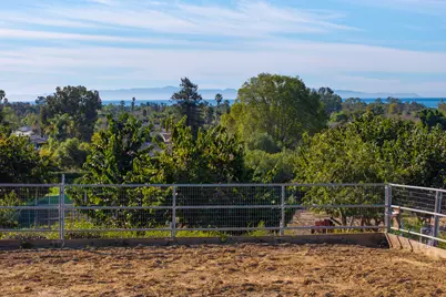 200 Ellwood Ridge Road, Goleta, CA 93117 - Photo 44