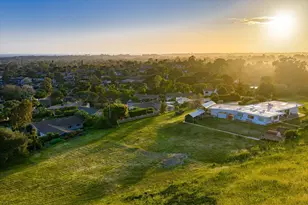 504 Los Verdes Dr, Santa Barbara, CA 93111 - Photo 1