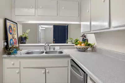 521 W Montecito Street #1, Santa Barbara, CA 93101 - Photo 12