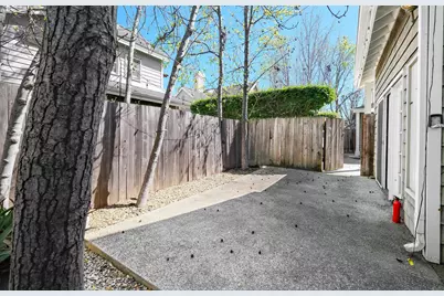 1621 Chapala Street #A, B, C, D, Santa Barbara, CA 93101 - Photo 4