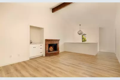 125 Bath Street #B2, Santa Barbara, CA 93101 - Photo 12