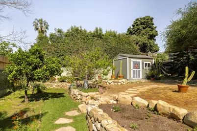 111 E Pedregosa Street, Santa Barbara, CA 93101 - Photo 32
