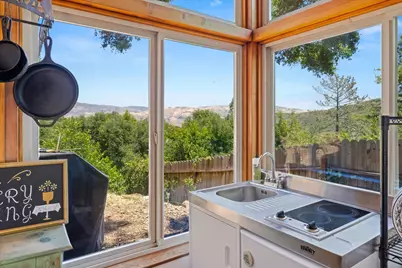 279 Rosario Park Road, Santa Barbara, CA 93105 - Photo 26