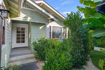 211 W Victoria Street, Santa Barbara, CA 93101 - Photo 6