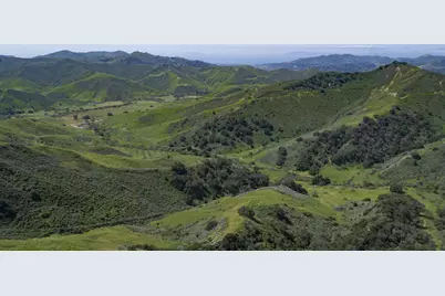 Canada Larga, Ventura, CA 93001 - Photo 1