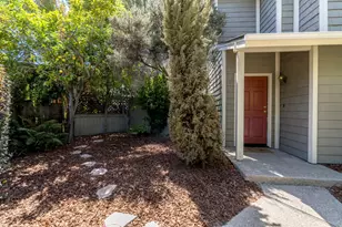 522 W Victoria St, Santa Barbara, CA 93101 - Photo 1