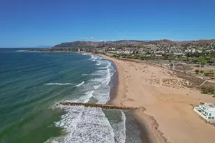 934 Sharon Ln, Ventura, CA 93001 - Photo 1