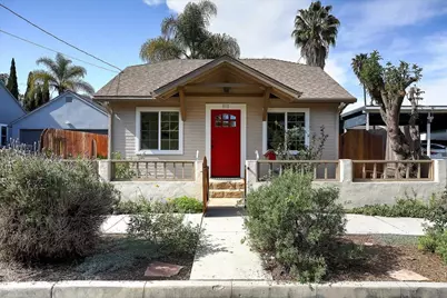 810 W Arrellaga Street, Santa Barbara, CA 93101 - Photo 1
