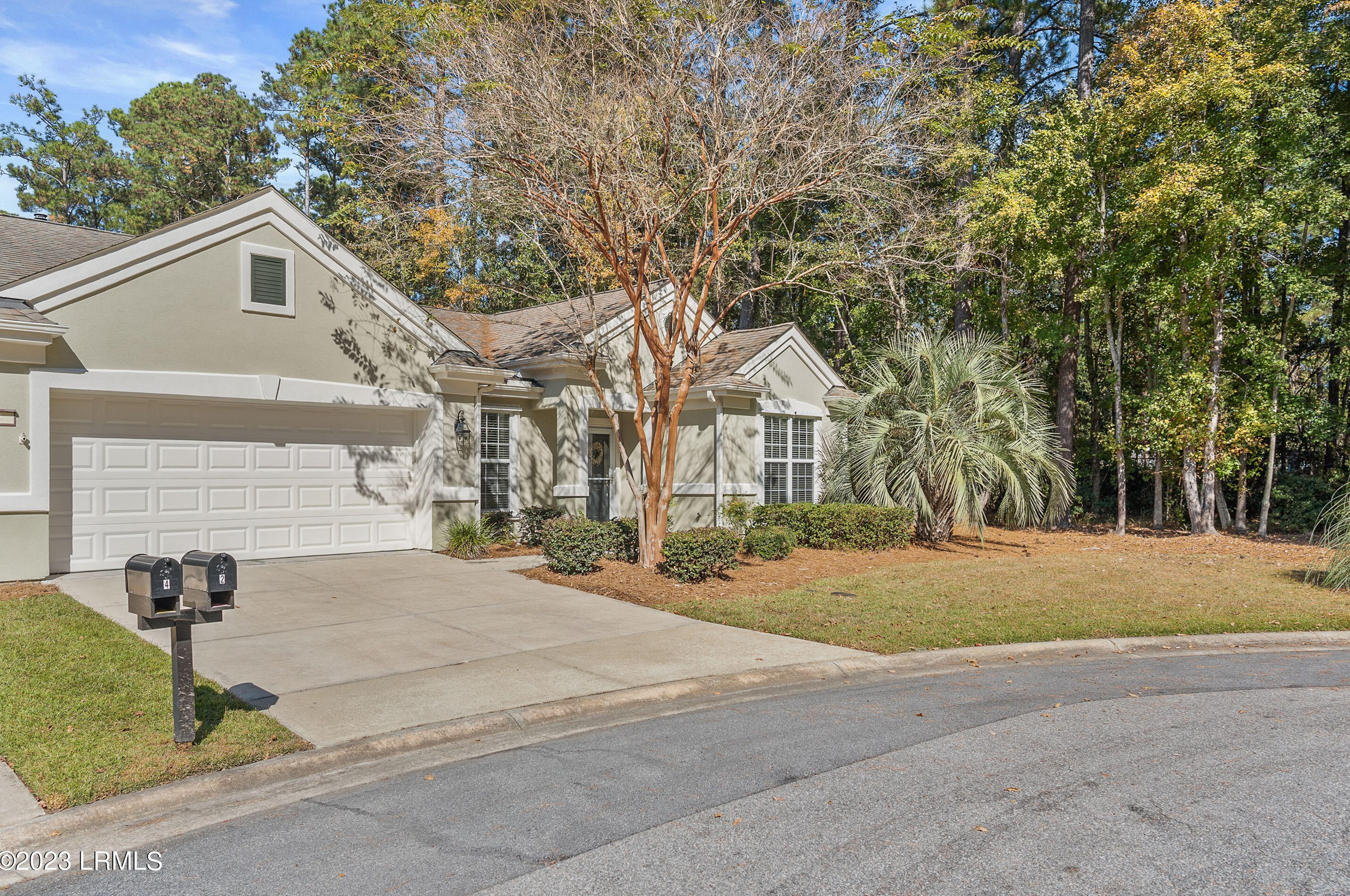 2 Sweetwater Ct, Bluffton, SC 29909
