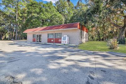 2769 Trask Pkwy Beaufort SC 29906 MLS 182868 Coldwell Banker