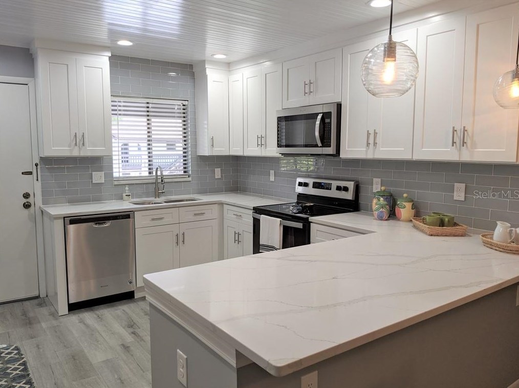 1634 Stickney Point Rd #1634-2, Sarasota, FL