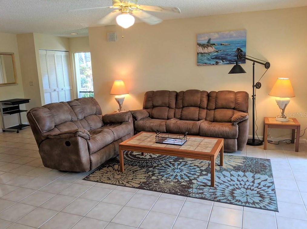 5677 Ashton Lake Dr #11, Sarasota, FL