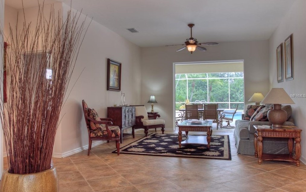 6553 Taeda Dr, Sarasota, FL 34241-9148