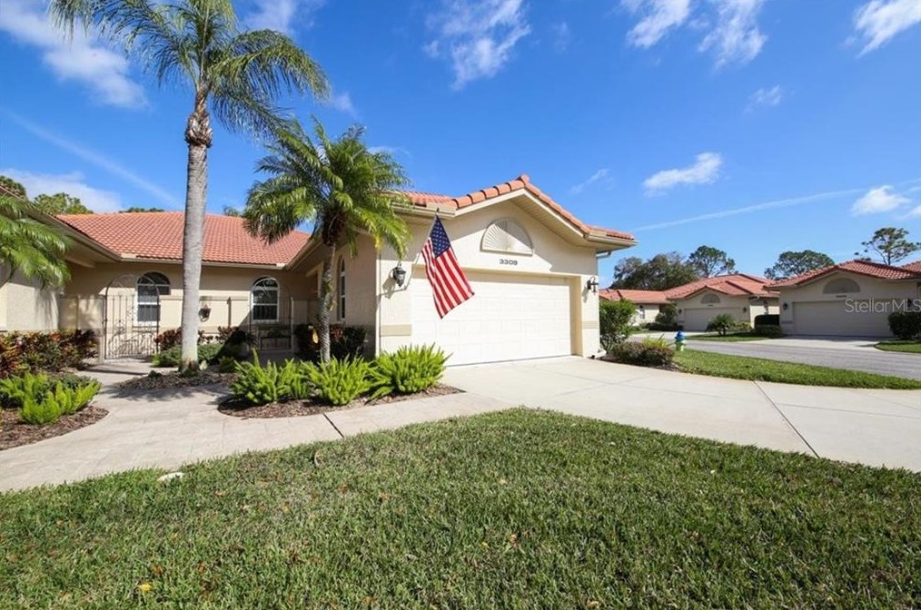 3309 Chelmsford Ct, Sarasota, FL 34235-0948