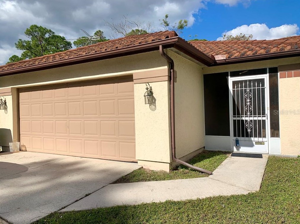 18066 Steele Ave, Port Charlotte, FL 33948-4925