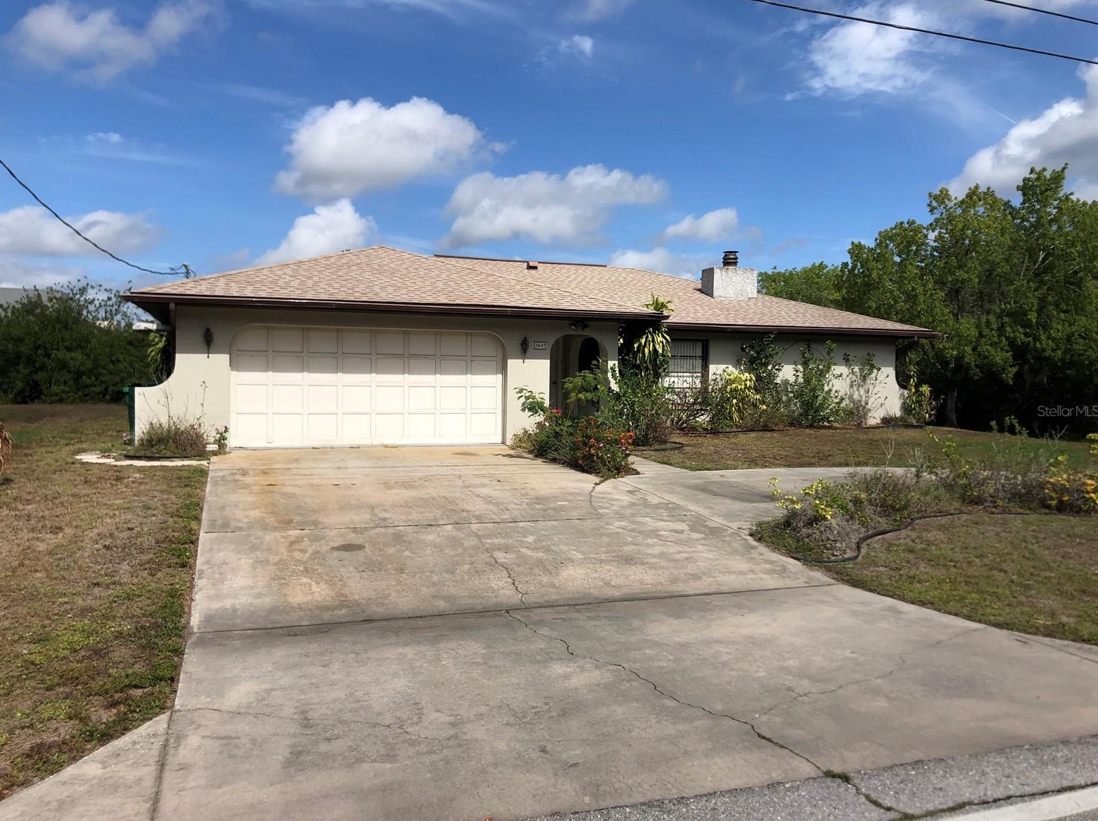 2047 Ellery St, Port Charlotte, FL 33952-3853