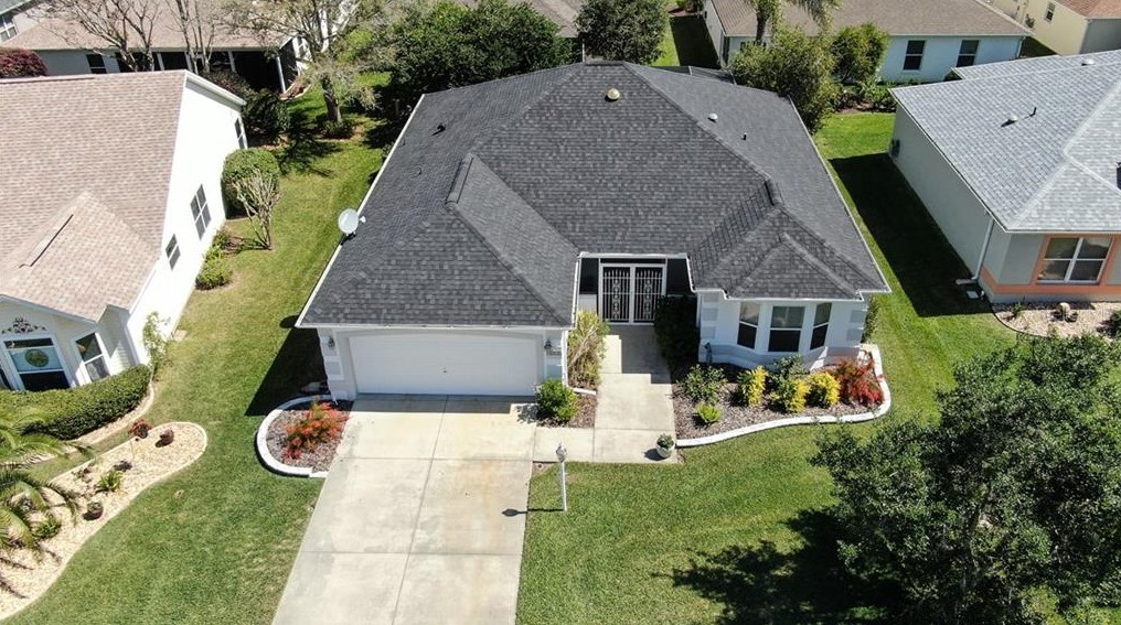 1217 Camero Dr, Lady Lake, FL 32159-8552