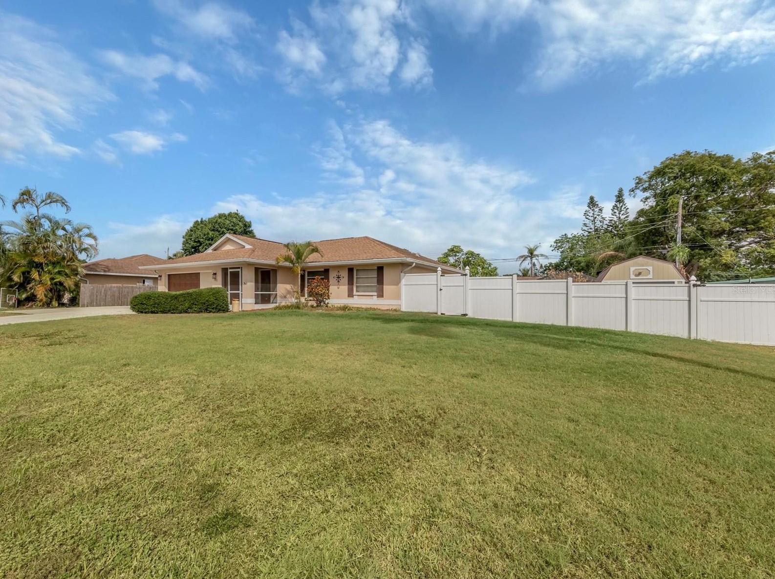 286 Marlin Rd, Venice, FL 34293-5933