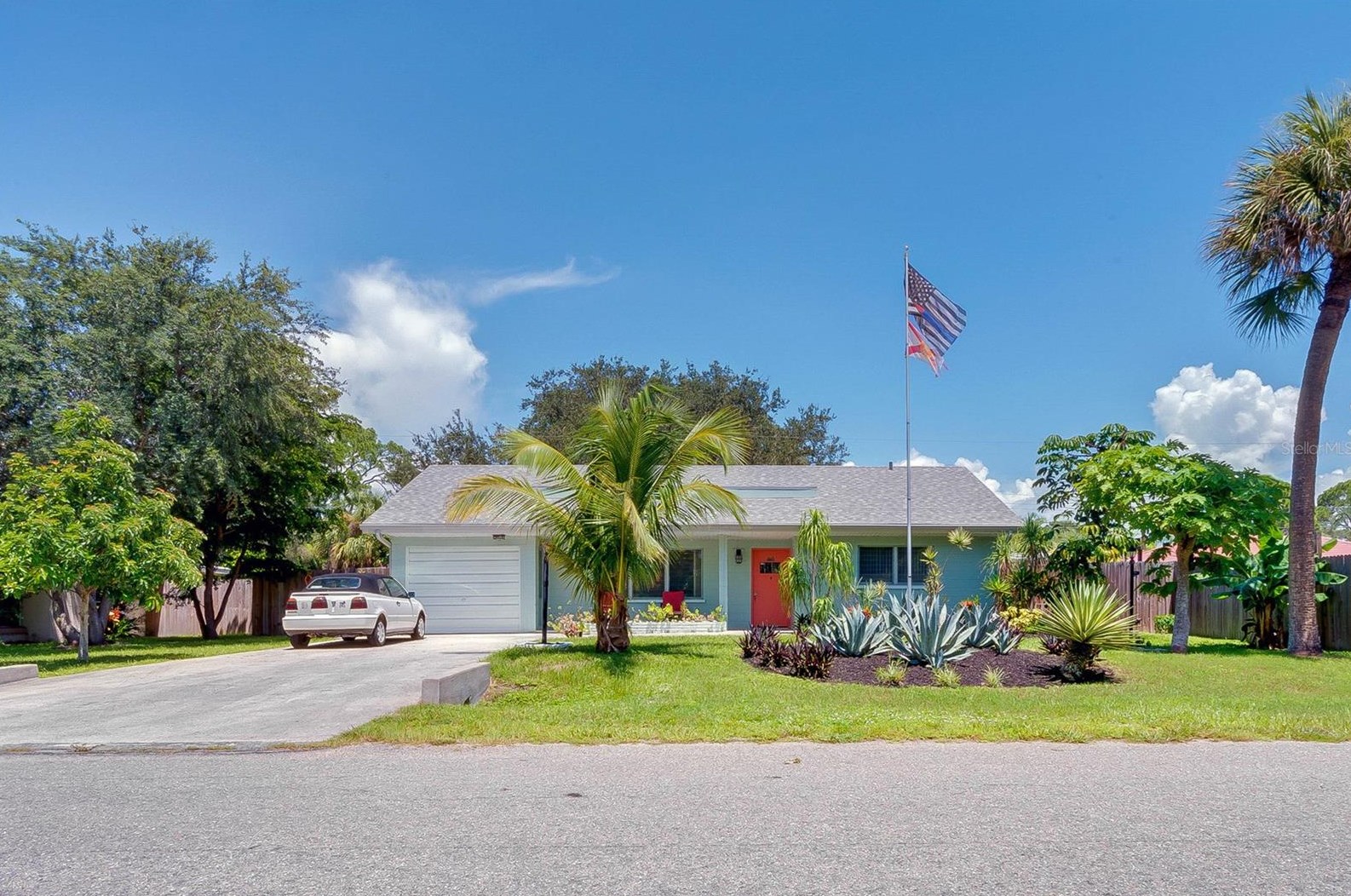 4949 Lemon Bay Dr, Venice, FL