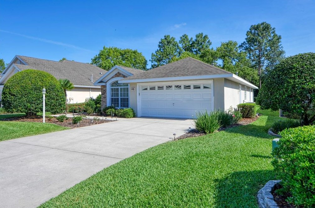 35 Golf View Dr, Ocala, FL 34472-5002