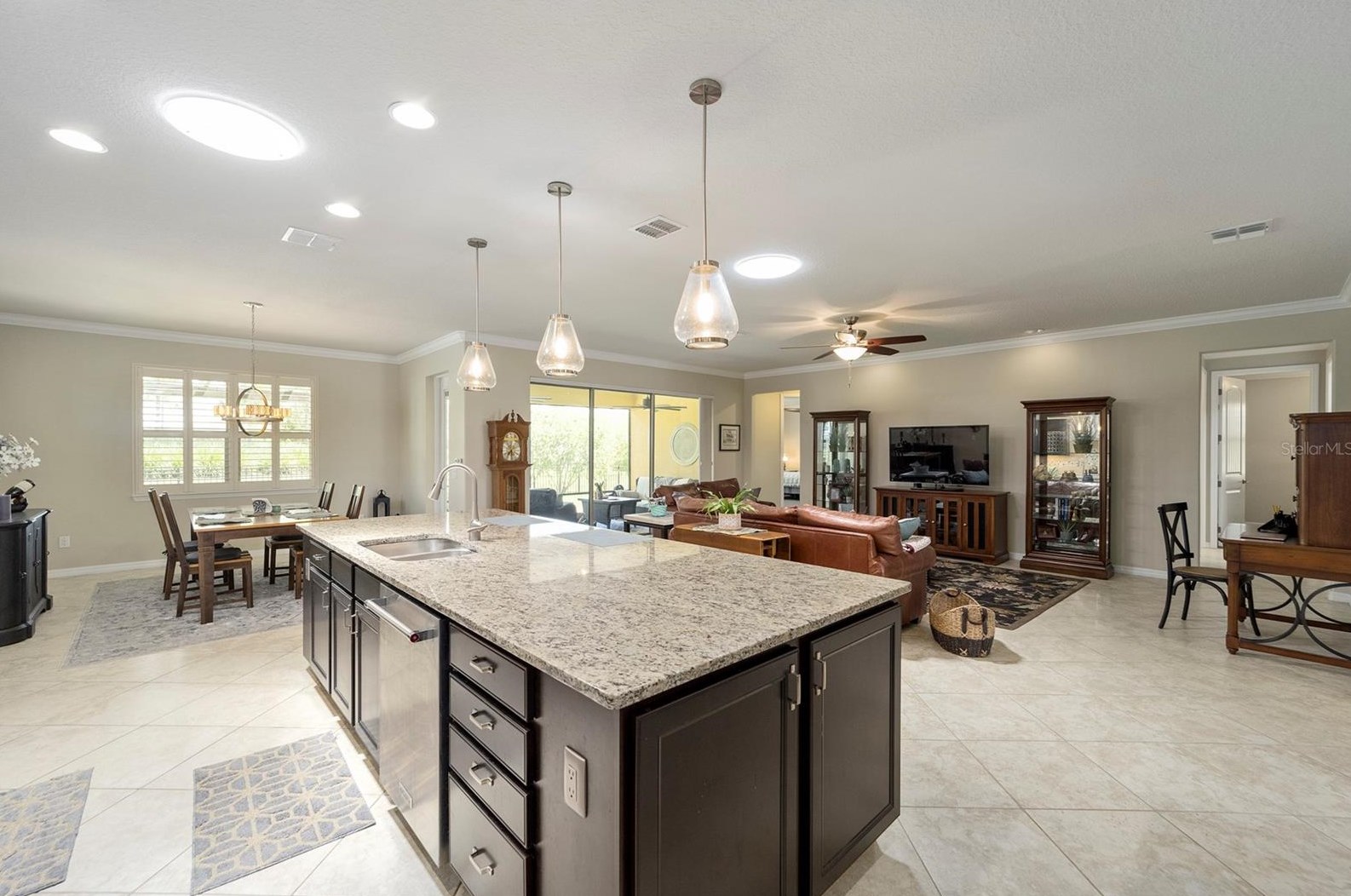 10026 77th Loop, Ocala FL  34481-3211 exterior
