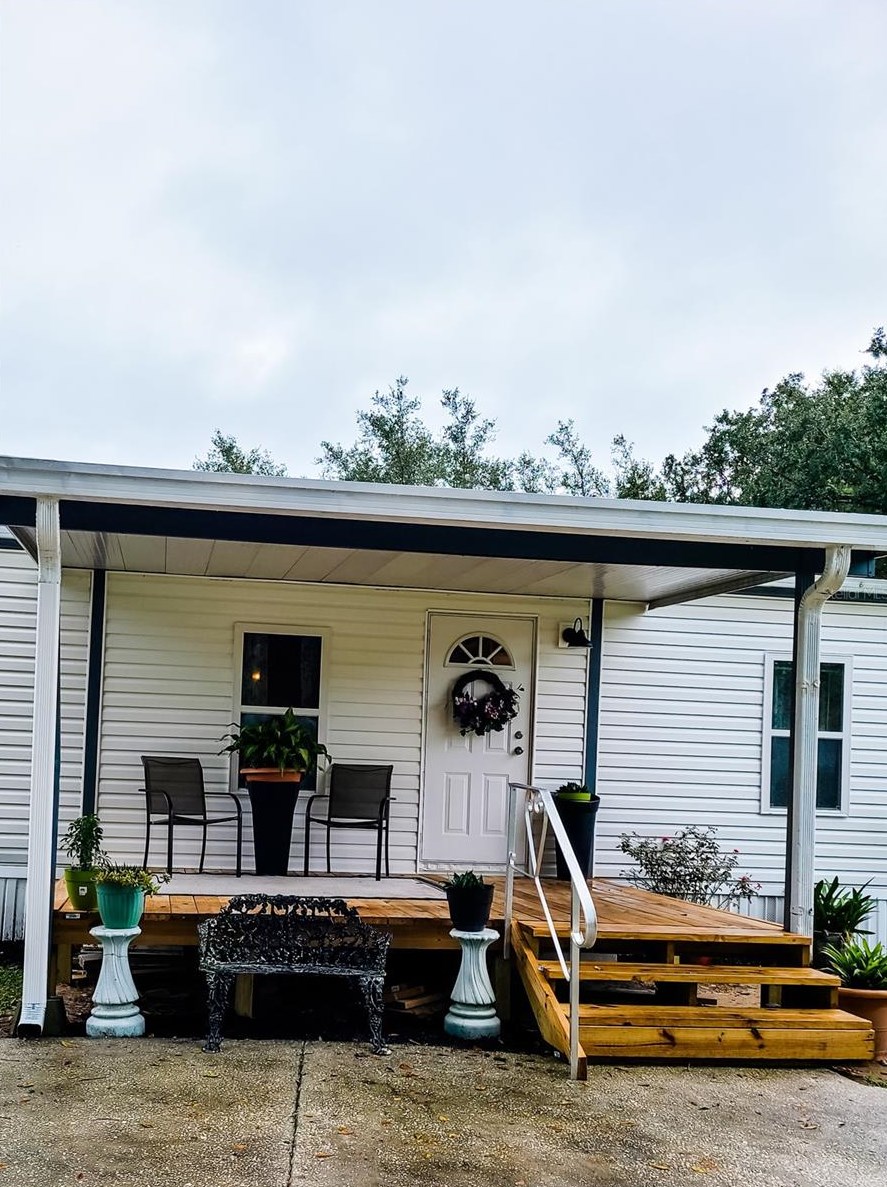 4908 Rolling Meadow Dr, Lakeland FL  33810-2615 exterior