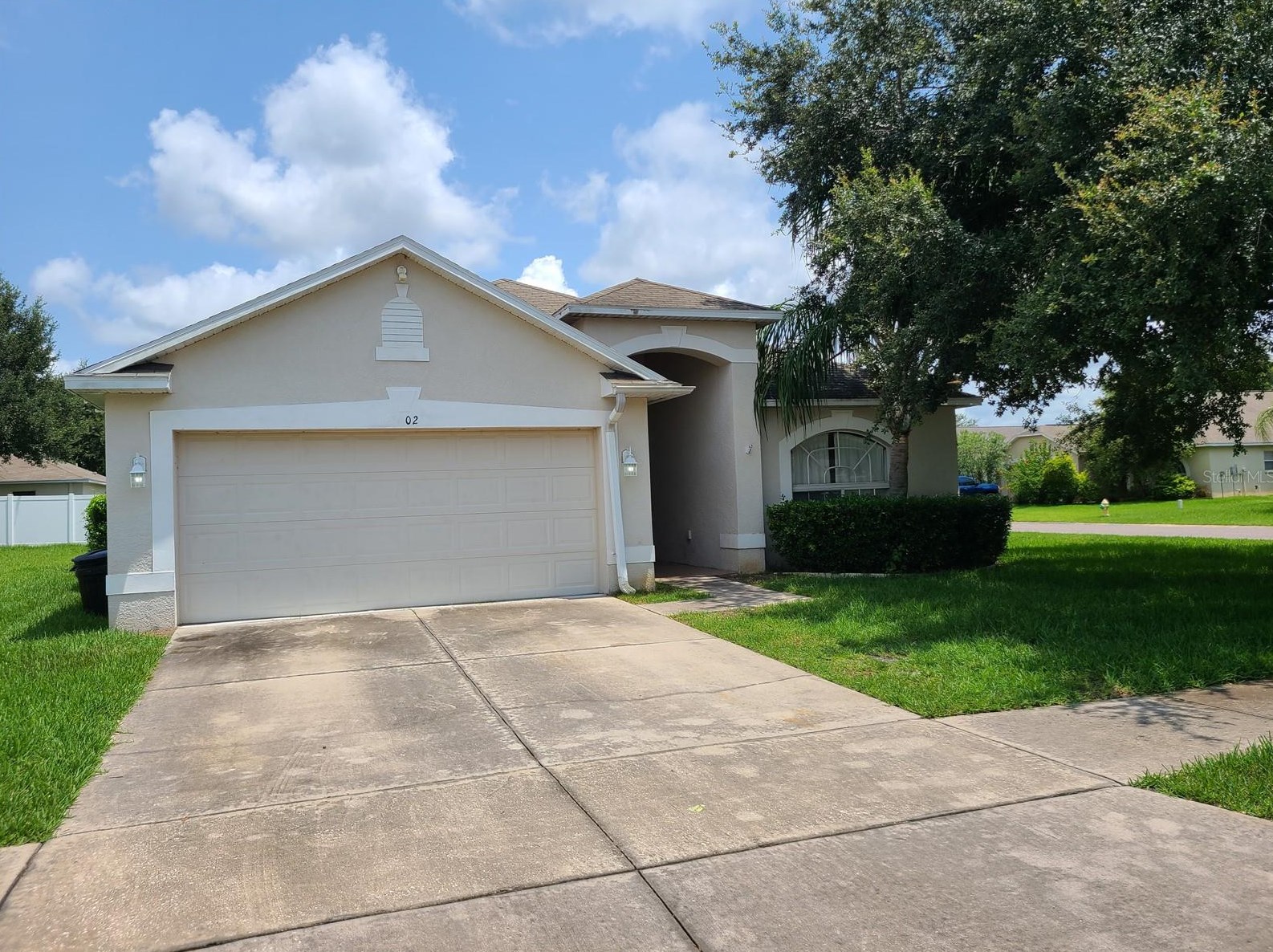 3402 Berry Blossom Ln, Plant City, FL 33567-2036