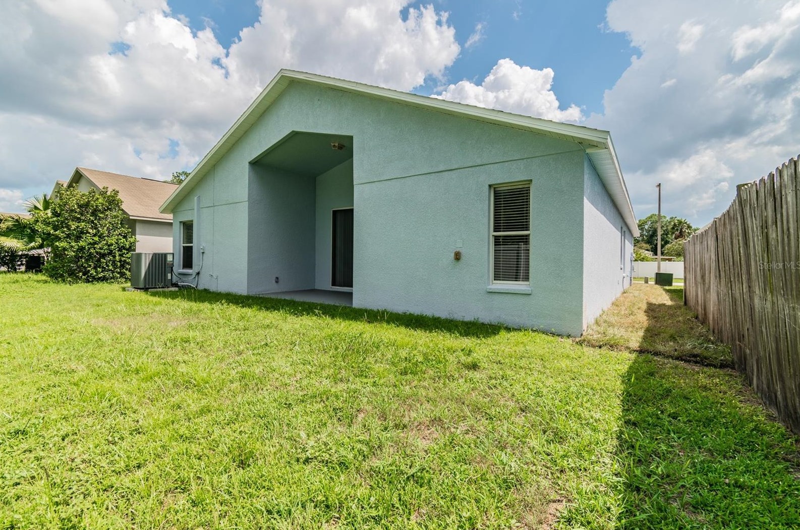 30623 Midtown Ct, Zephyrhills, FL 33545-1357