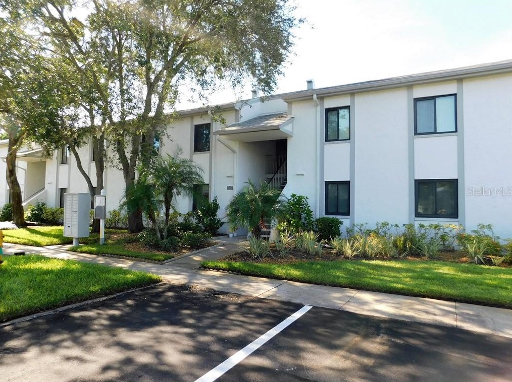 270 Cypress Ln, Oldsmar, FL 34677