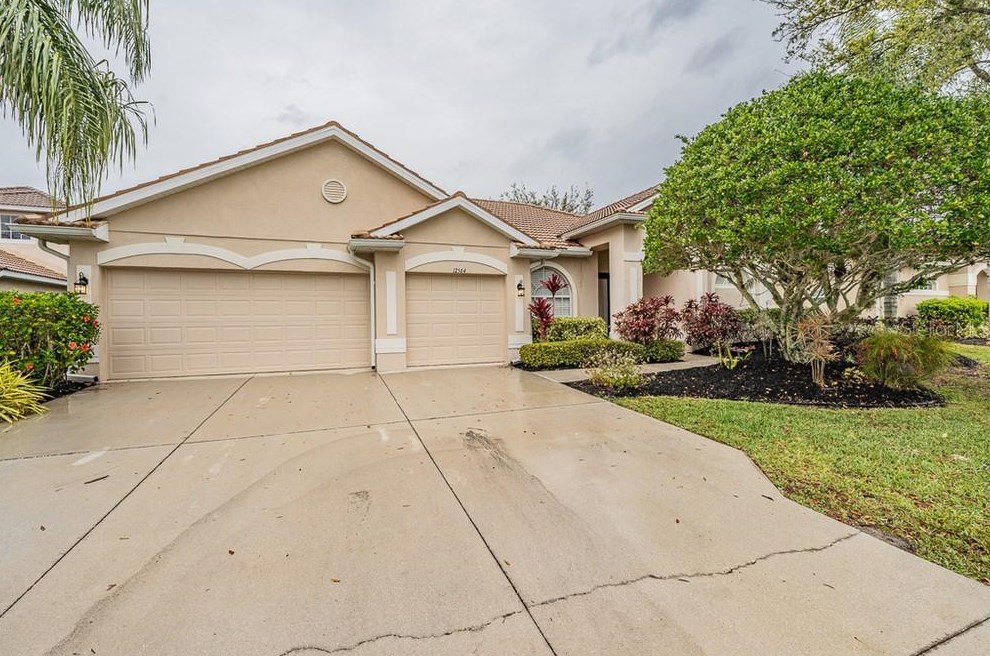 12564 Natureview Cir, Bradenton, FL