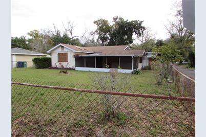 5107 N 15th St Tampa Fl 33610 Mls T3225106 Coldwell Banker