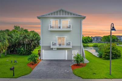 5800 Elisabethan Lane - Photo 1