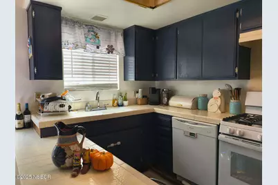 413 E Park Avenue #C3, Santa Maria, CA 93454 - Photo 1