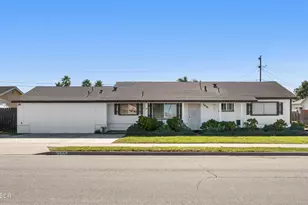 1878 Teakwood Dr, Santa Maria, CA 93455 - Photo 1