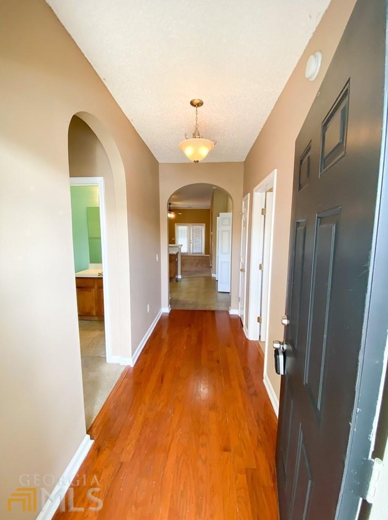 42 Travertine Cir, Savannah, GA 31419-9498
