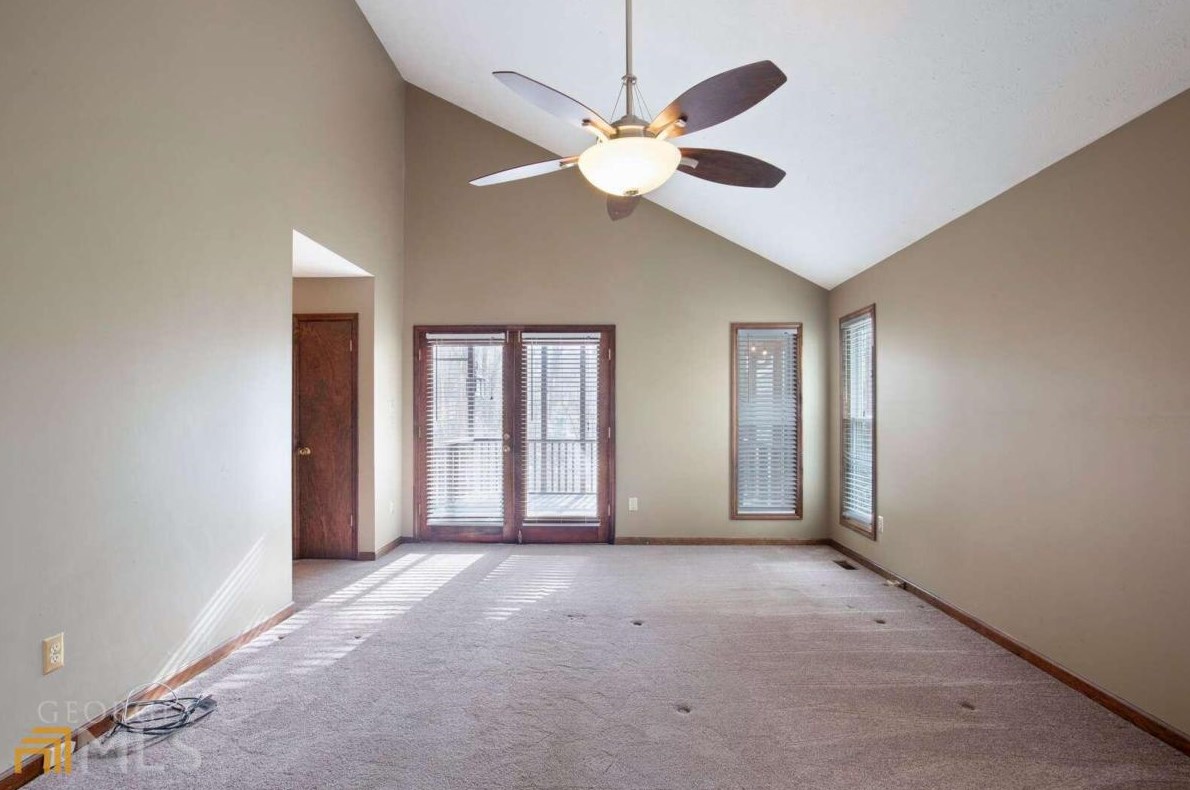 3519 Cedar Vly Dr, Smyrna GA  30080-5646 exterior