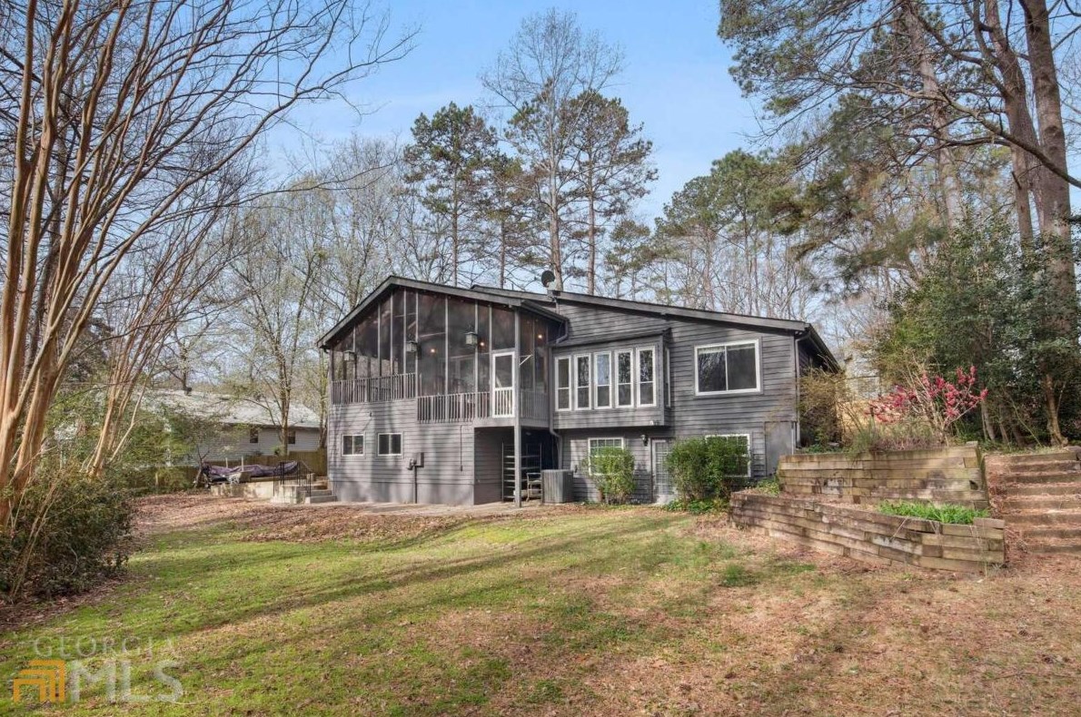 3519 Cedar Vly Dr, Smyrna GA  30080-5646 exterior
